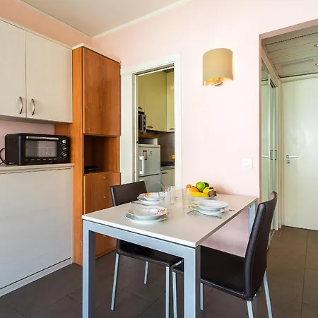 Royal Luxembourg Ap4397 By Riviera Homes Διαμέρισμα *